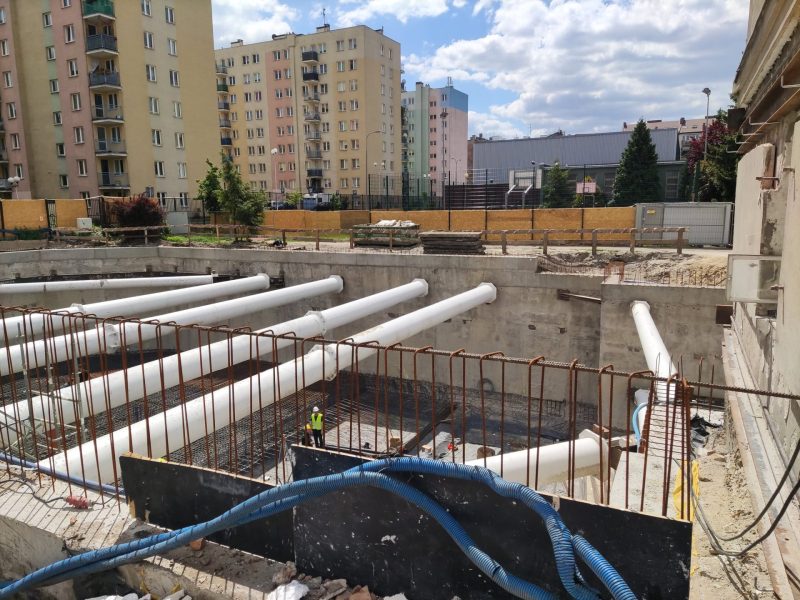 two-level underground parking — photo 8