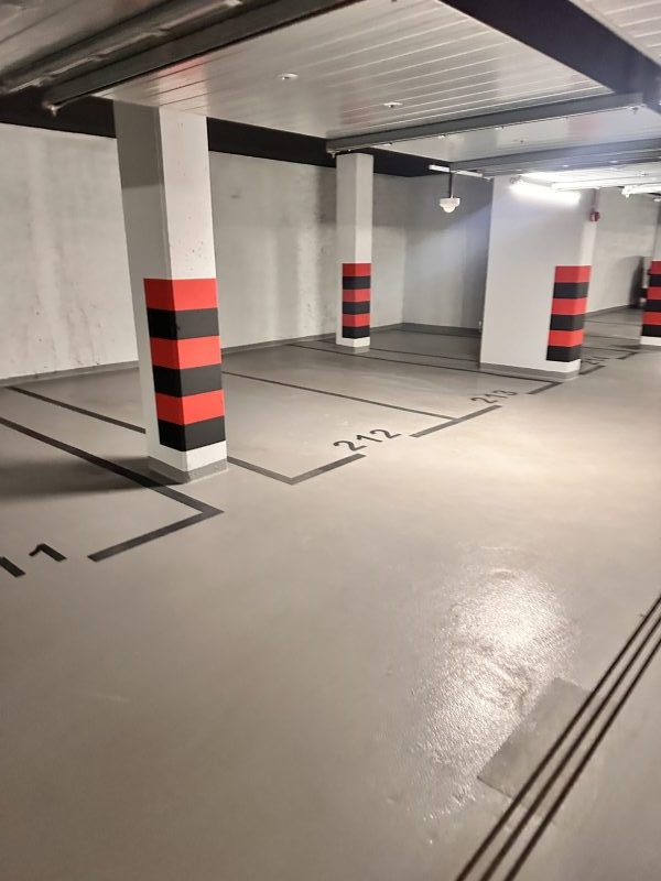 Dwukondygnacyjny garaż podziemny w Warszawie — zdjęcie 4